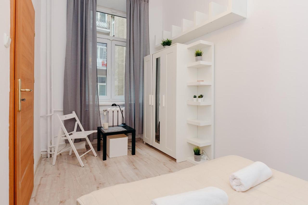 Shortstaypoland Klonowa Warsaw Exterior photo